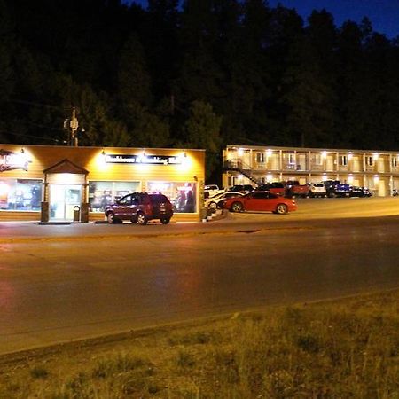 Deadwood Station Bunkhouse And Gambling Hall Motel Екстериор снимка