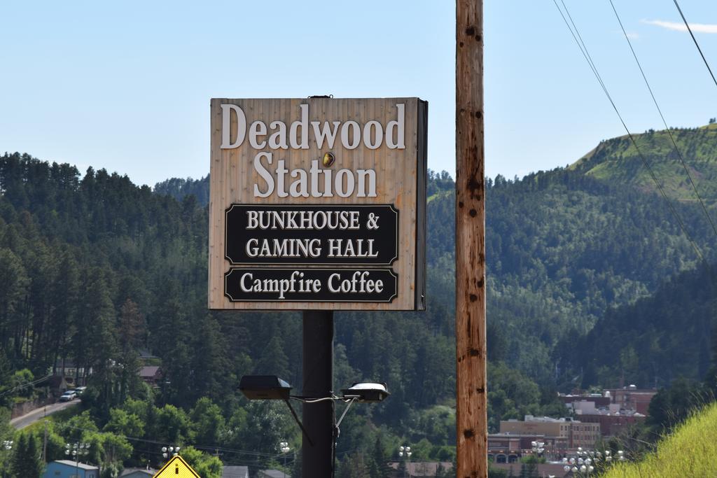 Deadwood Station Bunkhouse And Gambling Hall Motel Екстериор снимка